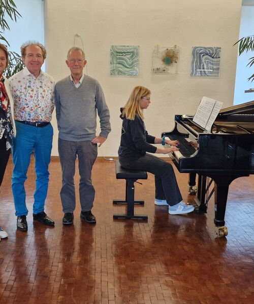 Zu sehen sind die Proben für das Konzert für das Konzert am Sonntag, 6. Oktober in der Musikschule