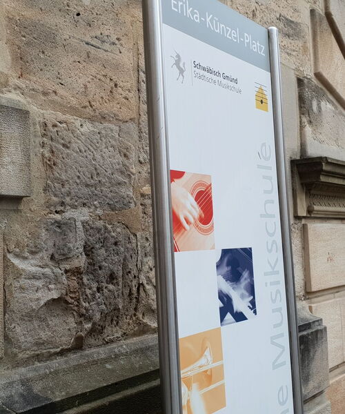 Auf dem Bild zu sehen ist die städtische Musikschule