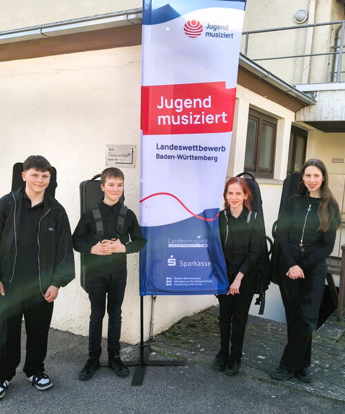 Zu sehen ist das Schwörhaus Posaunenquartett